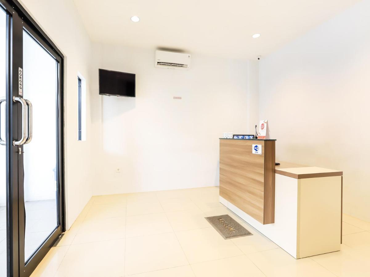 Oyo 3492 Mandala Residence Medan Eksteriør bilde