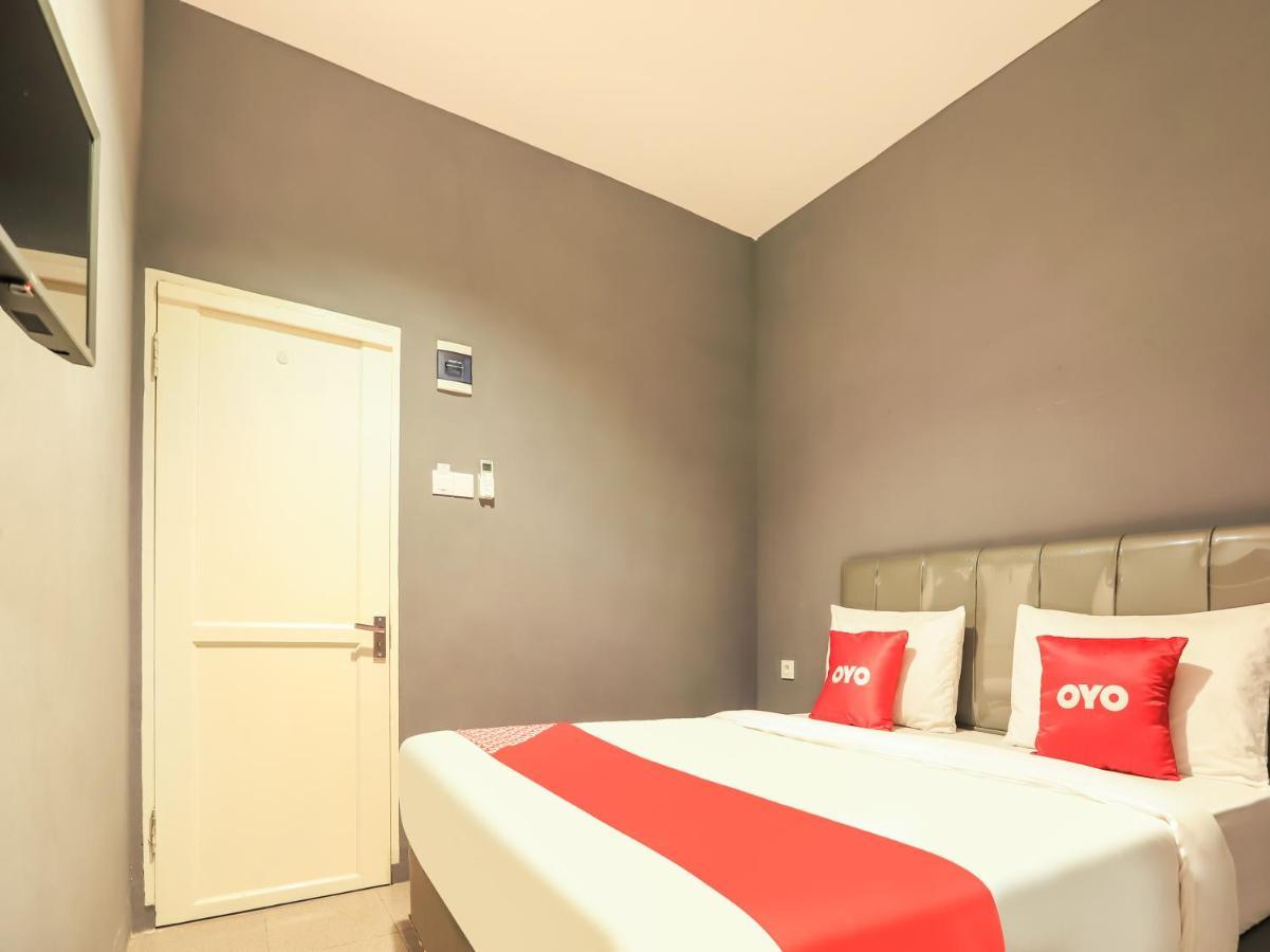 Oyo 3492 Mandala Residence Medan Eksteriør bilde