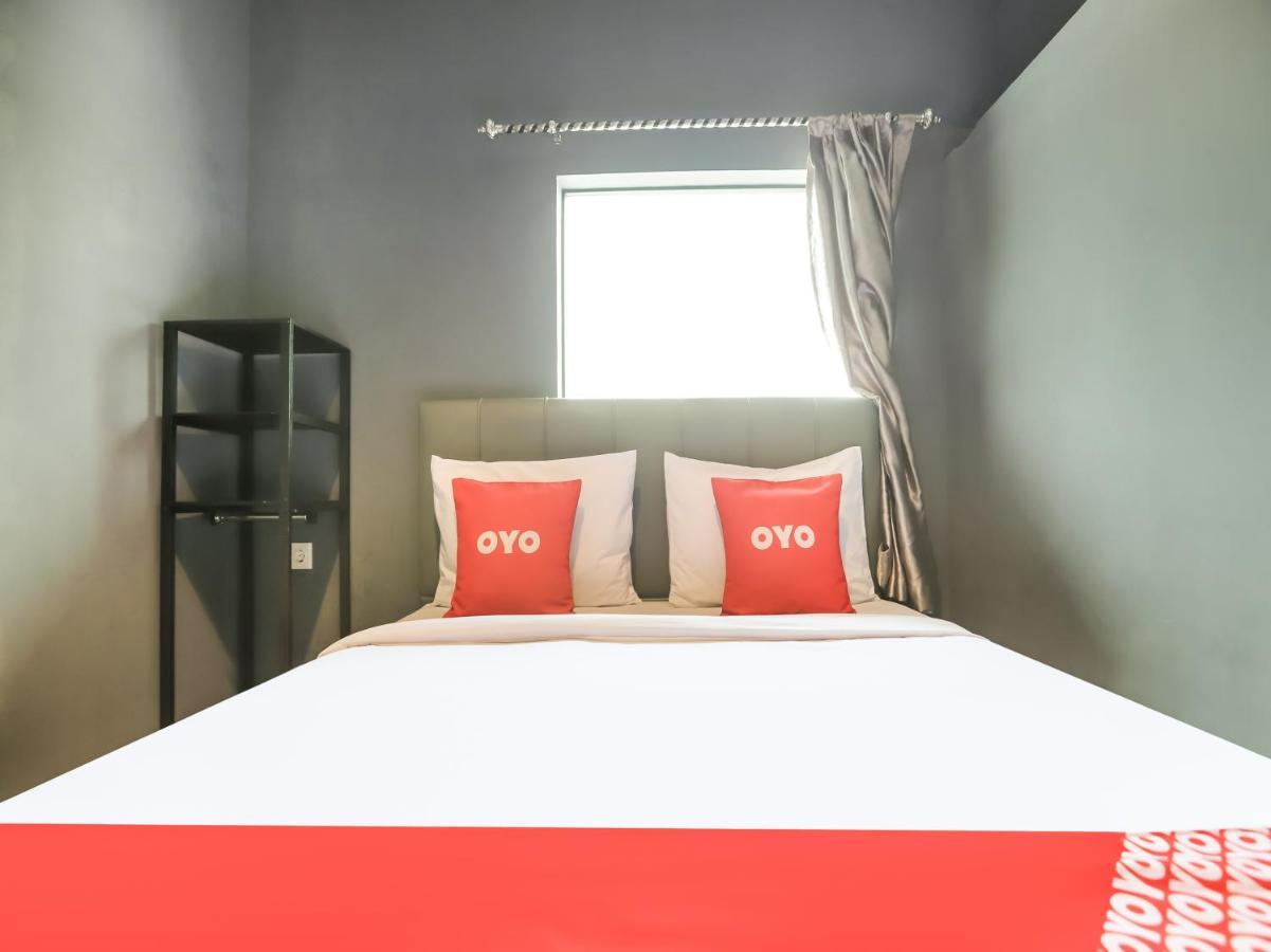 Oyo 3492 Mandala Residence Medan Eksteriør bilde